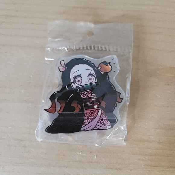 Demon Slayer Keychain Pin Acrylic Stand NEZUKO KAMADO - Picture 7 of 9